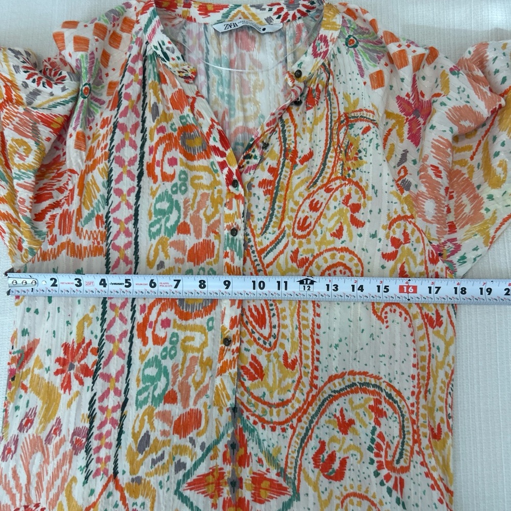 Zara Multicolor Metallic Thread Patterned Fabric - Picture 6 of 8
